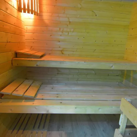 Quaint In With Sauna *