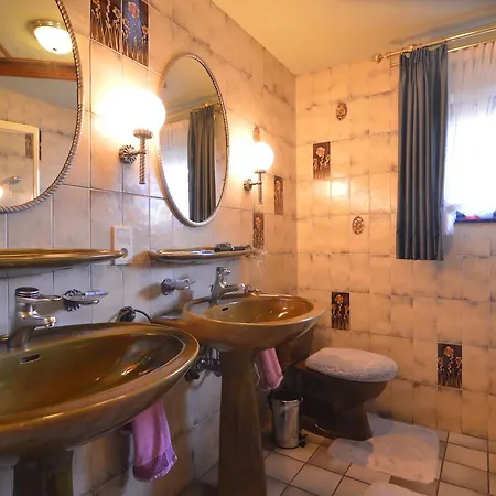 Quaint In With Sauna ヴィラ *